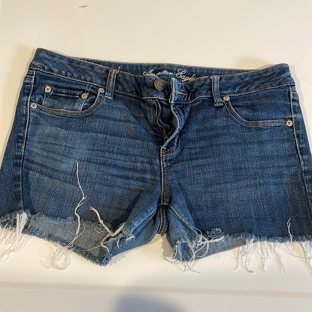 American Eagle Boyfriend Shorts Size 14